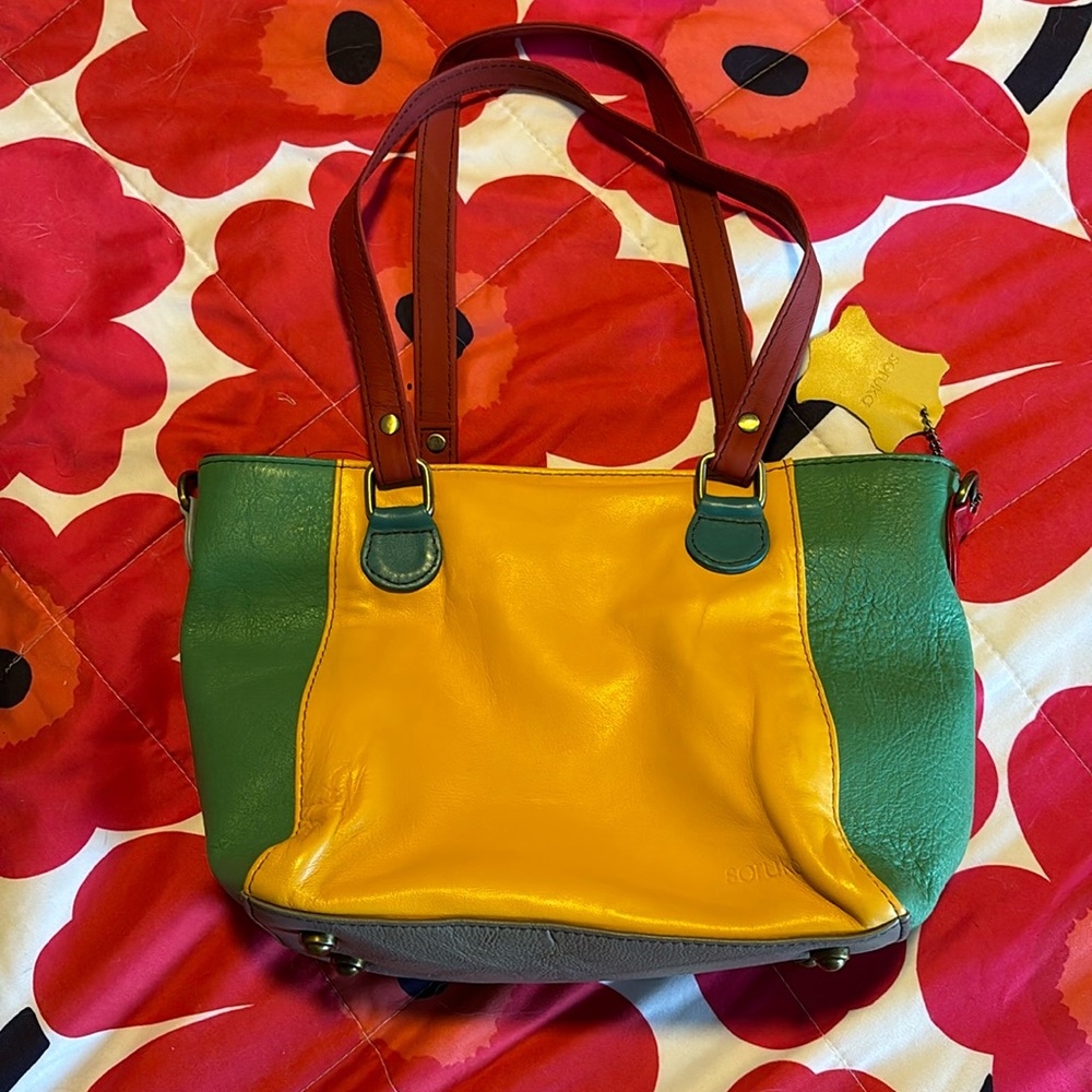 New Soruka purse with strap